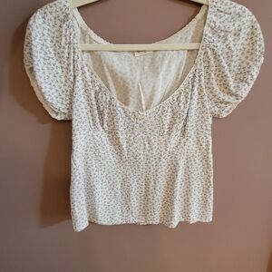 Brandy Melville White Floral Puff Sleeve Blouse